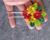 Planner clip with red and yellow flowers; Felt paper clip; planner accessories; bookmark; Stocking stuffers; Gift under 5; Christmas gift.