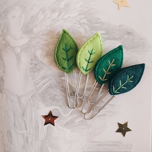 Leaf paper clips, planner accessories, bookmarks, Spring, handmade, felt, back to school, favors, placeholders, Birthday gifts.