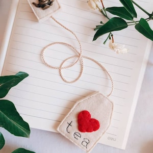 Bookmark with teabag, heart and teapot, planner accessories, Mad tea party, gift for readers, wedding favors, placeholders,stocking stuffers