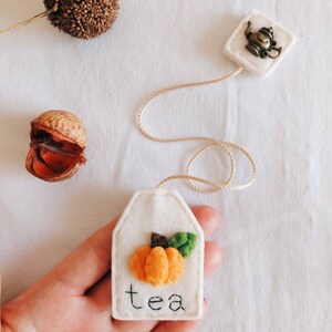 Felt Tea bag bookmark with Pumpkin Autumnal bookmark Halloween gift image 6