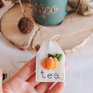 Felt Tea bag bookmark with Pumpkin Autumnal bookmark Halloween gift image 7