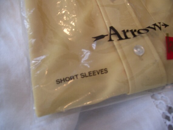NOS Mustard Yellow Arrow Polyester Shirt Men's sz… - image 2