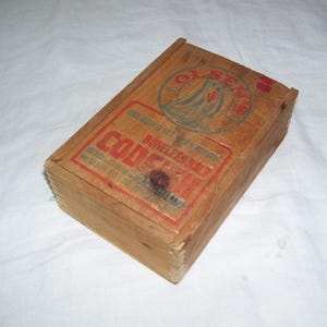 Olsen's Codfish Box  Vintage