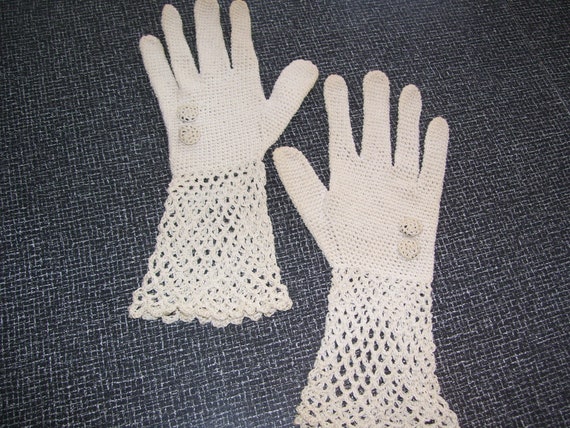 Crocheted Gloves Dress Gloves Cream Vintage - image 6