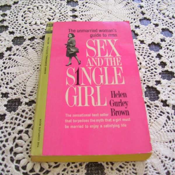 Sex and the Single Girl Helen Gurley Brown Pb 1963 Vintage