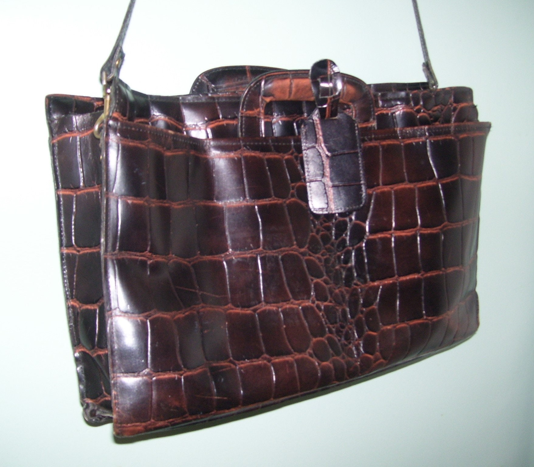 Stunning Brown & Tan 1960's Hornback CROCODILE Skin Handbag - Vintage Skins
