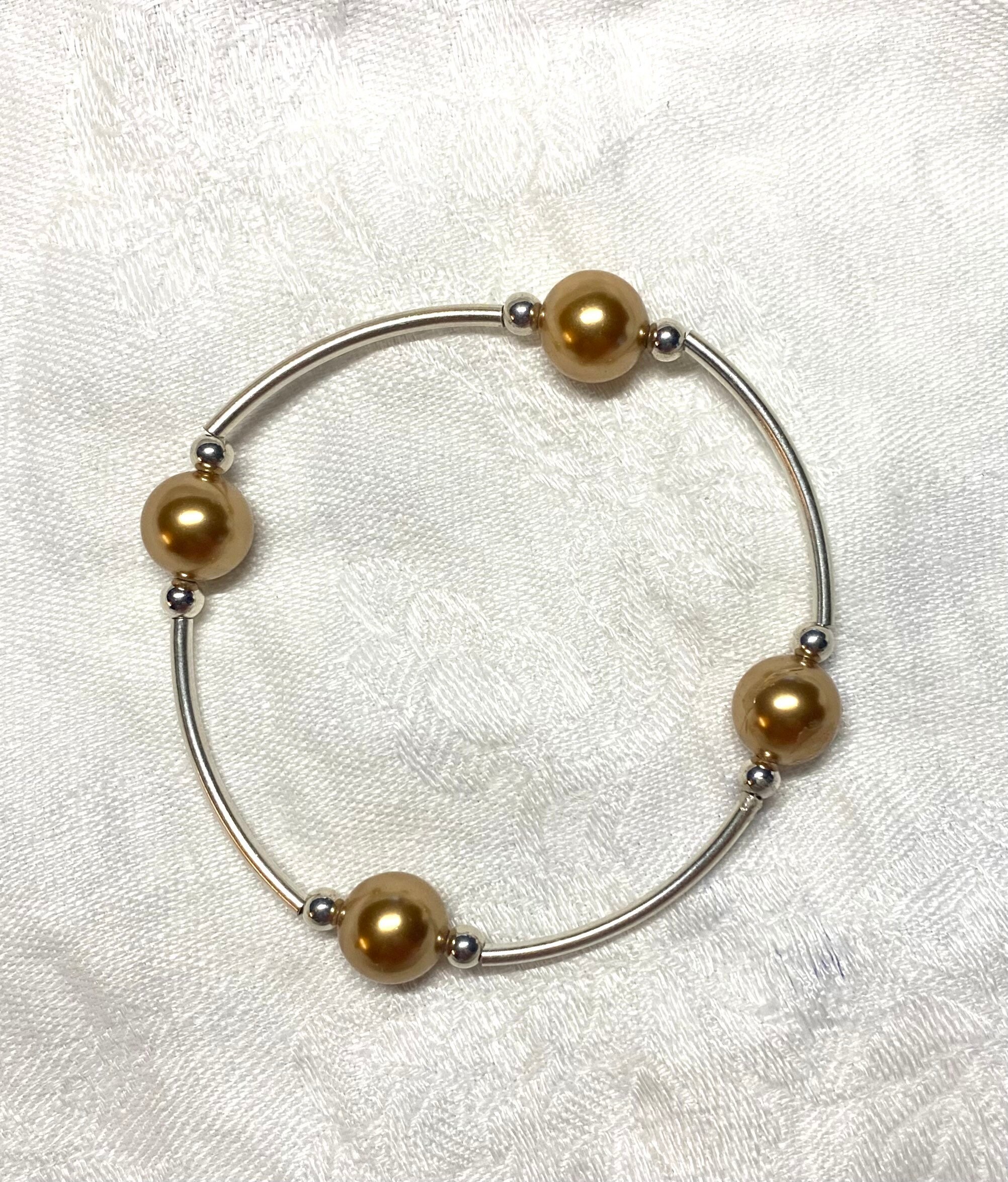 Grateful Pearl 6mm Bracelet