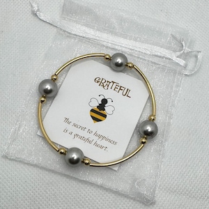 14k Gold Filled Grateful Pearl Bracelet/Dark Gray Pearl