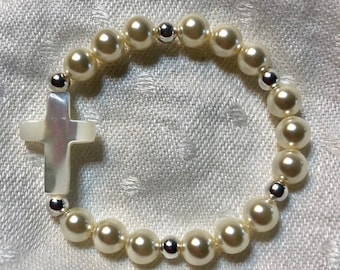 Child's Bracelet Mother of Pearl Cross