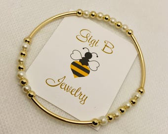 Tiny Grateful Pearl/Cream Pearls/14k Gold Filled