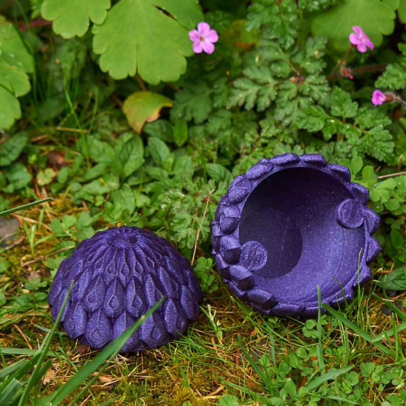 Nymph/'s Dragon Egg For Rolling Dice /& Casting Spells