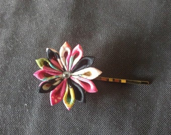 Tsumami zaiku fabric flower hair accessory, hair pin, hair clip