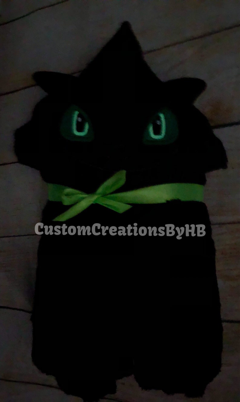 Toothless Dragon How to Train Your Dragon Inspired Hooded Towel on High Quality Macy/'s Belk Department Store Towels