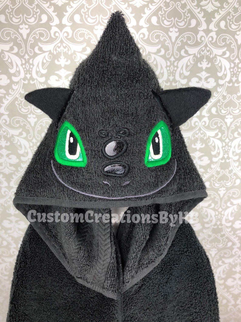 Toothless Dragon How to Train Your Dragon Inspired Hooded Towel on High Quality Macy/'s Belk Department Store Towels