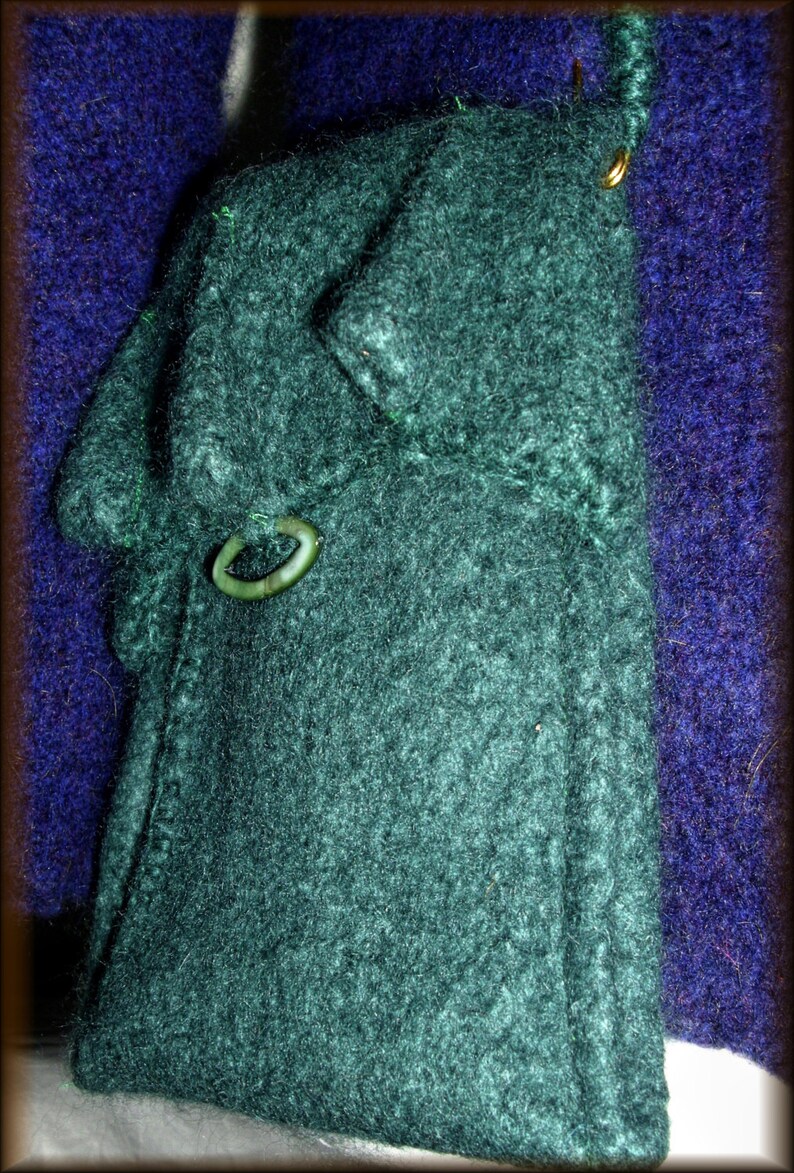 Sweater, knitted sweater with hood and pocket, embroidered, felted, 100% Mohair, Unikat image 3