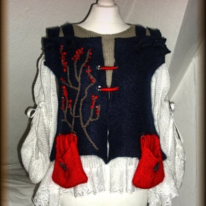 Strickbluse mit Bolero und Taschen, Baumwolle, 100% Mohair gefilzt, bestickt, Unikat