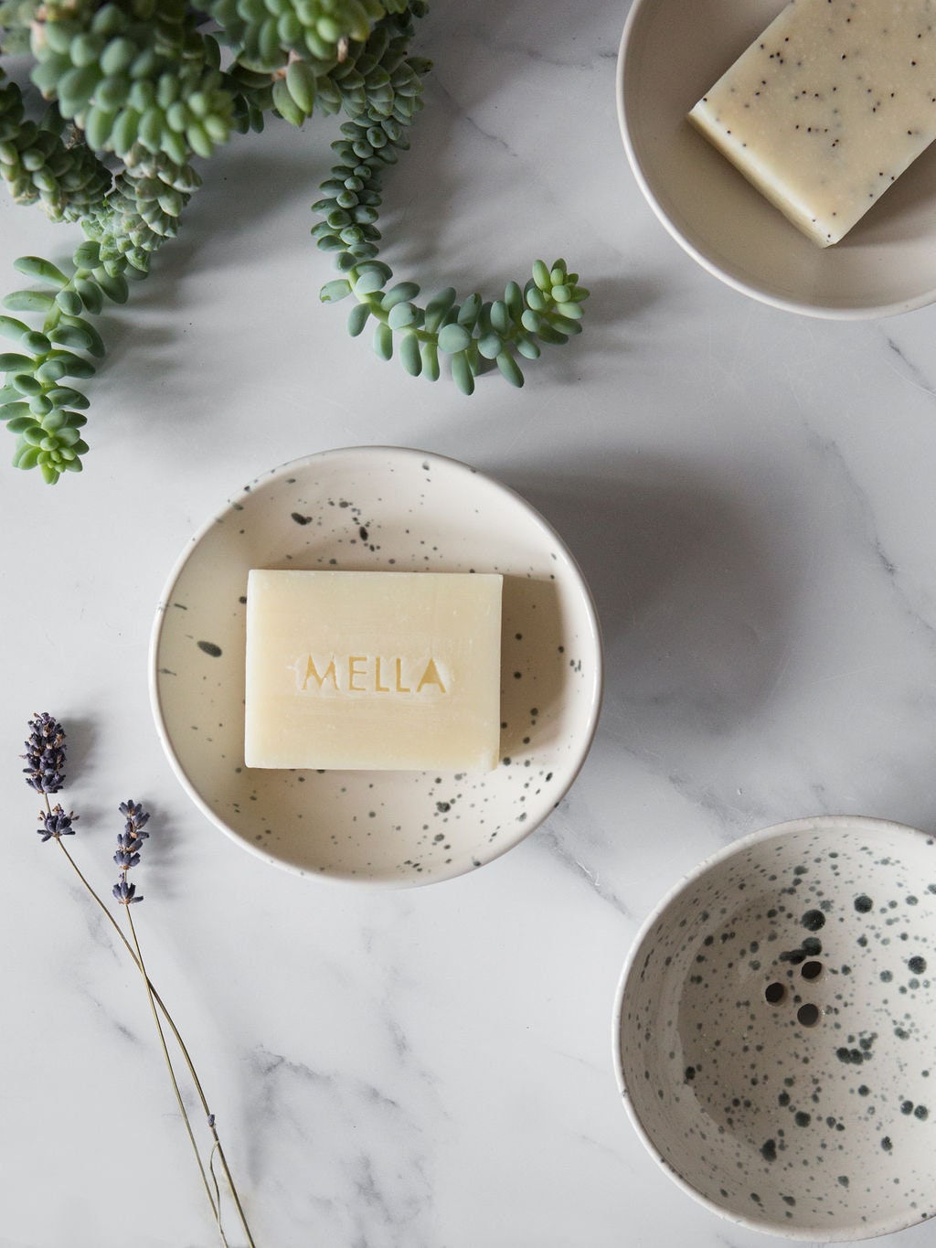 NEW - Stoneware Soap Dish - free UK delivery