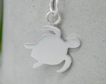 Sterling Silver Turtle Necklace, Sea Turtle Gift, Sealife Jewellery, Ocean Lover Gift For Her, Dainty Handmade Pendant, Animal Jewellery