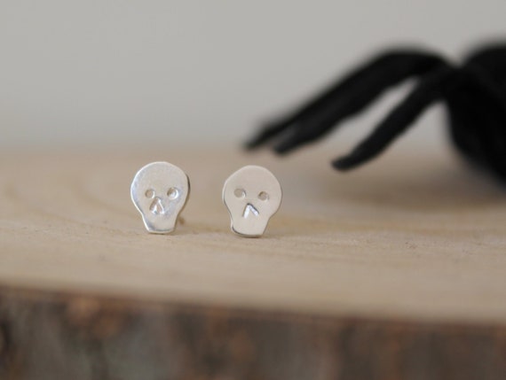 Sterling Silver Skull Earrings, Handmade Halloween Studs, Minimalist Silver Stud Earrings, Small Spooky Earrings, Quirky Gift for Her