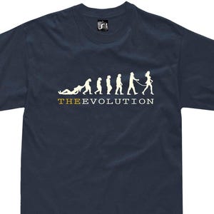 Camiseta Evolución Humana, Gráfico Mujer Lidera Hombre, Diseño de Parodia de Relaciones