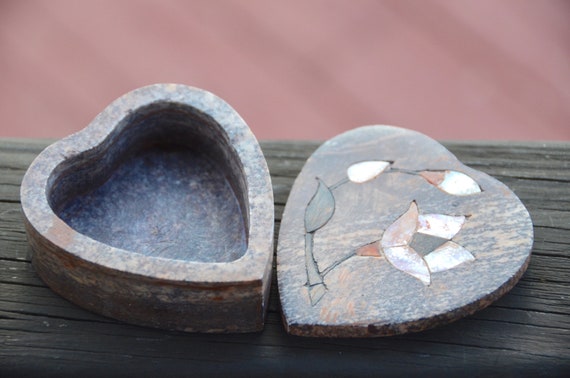 Vintage SOAPSTONE HEART BOX | Boho Decor | Made i… - image 2