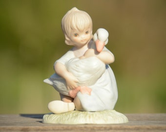 Lladro Little Daisy Girl With Flowers 8041 With Box - Etsy