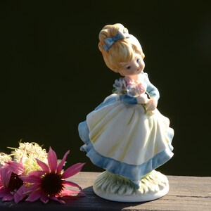 PORCELAIN GIRL | Vintage Bisque Porcelain Girl Figurine in Blue and White Dress Holding a Bouquet of Flowers | P-869 | #Fx3