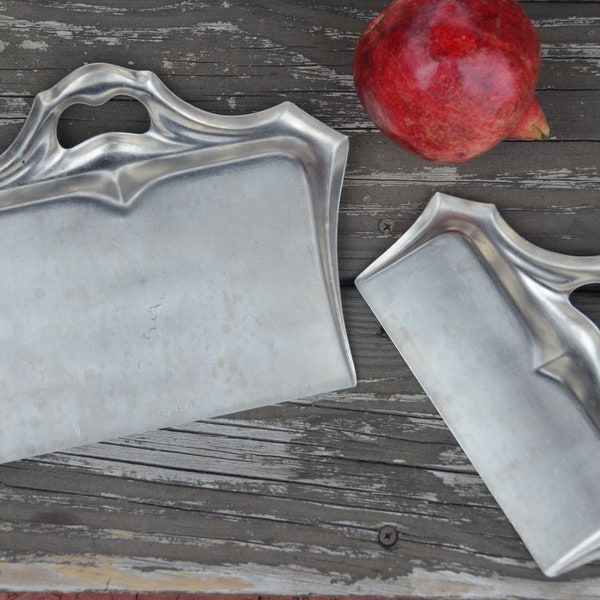 Vintage METAL CRUMB Pans  M&B | Manning Bowman and Company Chrome Silver Crumb Duster Pan | Butler Crumb Catcher #W16