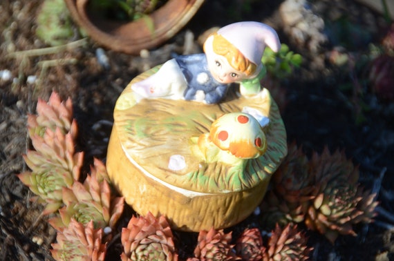 GARDEN GNOME Mushroom Fairy Box | Vintage Homco C… - image 7