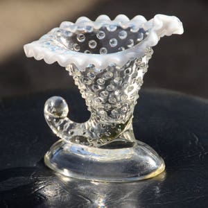 Vintage Fenton Hobnail Opalescent Glass Cornucopia Candleholder #A32