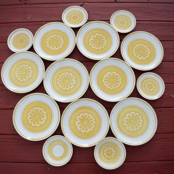 Royal China CASABLANCA Mustard Yellow Plates | Made in USA | Royal-Ironstone Yellow | Boho Hippie MOD Dinnerware