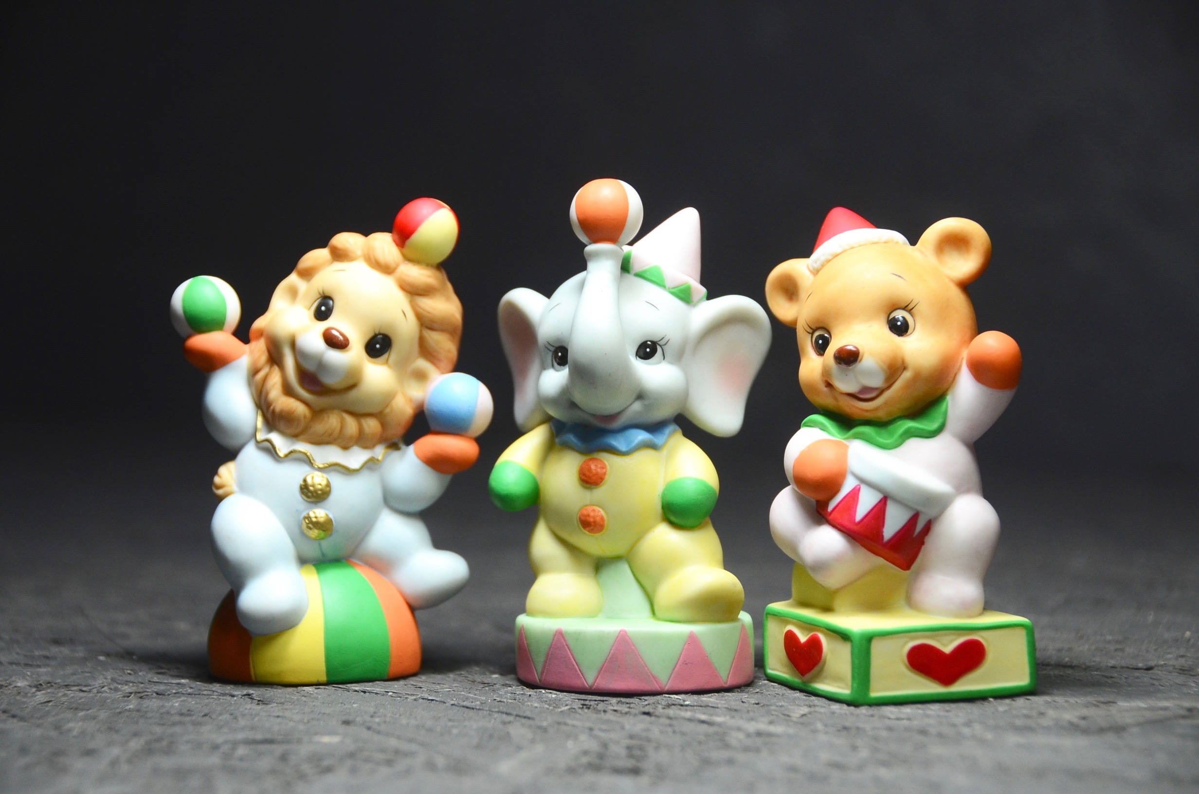 circus animal figurines