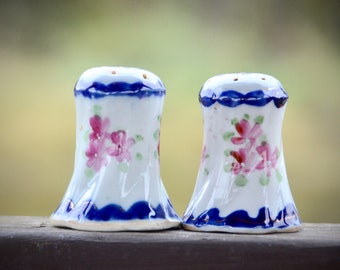 Vintage PORCELAIN SALT & PEPPER Shakers  | Blue and White with Pink Roses Salt and Pepper Shakers | Holiday Table | Collectible Shakers #AA8