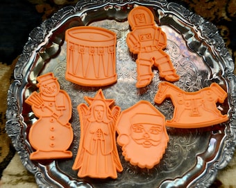 1970s Stanley Christmas Cookie Cutters: Retro Holiday Baking | Vintage Mid-Century Cookie Cutters - Your Choice | #X