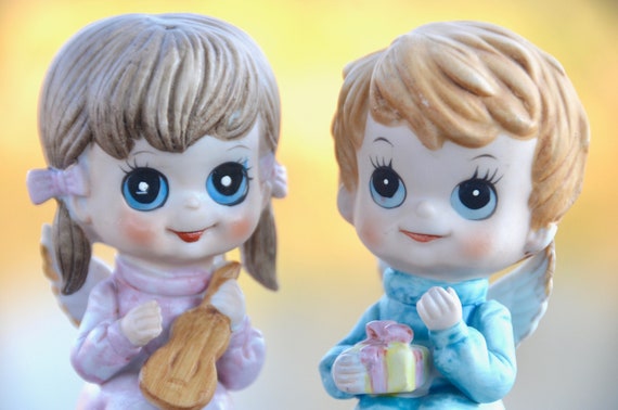 キッチュな陶器の天使像：男の子と女の子の天使像 - Etsy 日本
