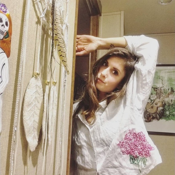 Embroidered Hydrangea White Top