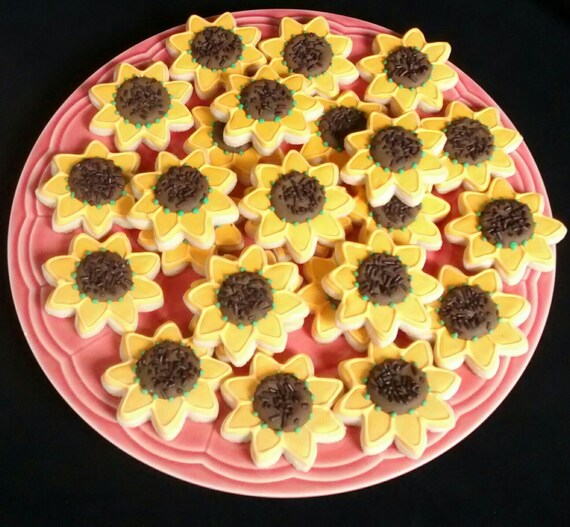 Sunflower Sugar Cookies 2 5 Or Large Decorated With Etsy