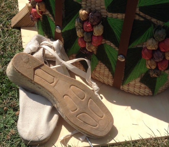 1940's --Vintage Canvass Beach Sandals/BOHO/HIPPIE - image 2