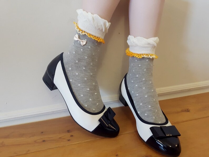 Lace Trim Ankle SocksRuffledChristmas GiftPolka DotCottonHandmadeCasual SocksFree SizeIn 4 colors: White /& Navy Blue Grey Black