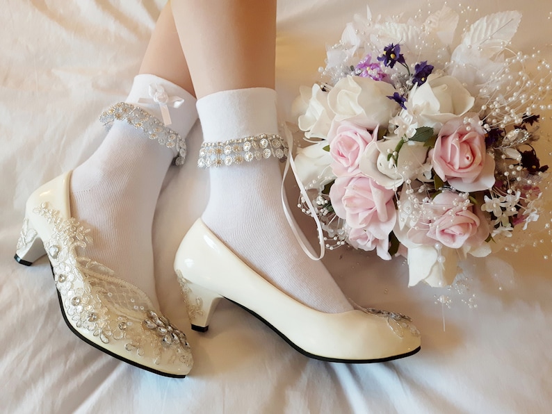 Diamond /& Snow White Lolita Bridal Beaded And Lace Trim Ankle SocksFairyBridesmaids50/'sFall Winter WeddingsEthereal1 Size Fits All