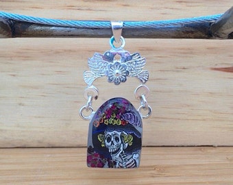 Mexican Art Jewelry || Day of the Dead  || Dia de los Muertos || Pendant || Real Dried Flowers || Casting Resin || Sterling Silver (.925)