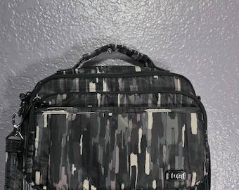 lug medium-sized crossbody bag