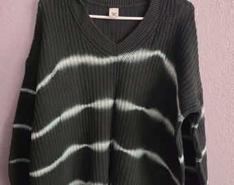 Sew in love pullover sweater M