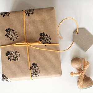Wrapping paper idea of the Sheep Stamp