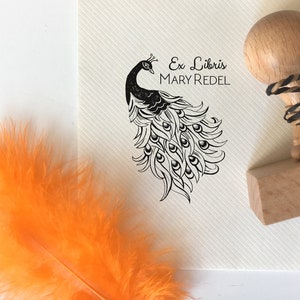 Timbro Ex Libris in Legno "PEACOCK" - Design Art Déco - Regalo Personalizzato Perfetto. Elegante Regalo per Lei. Ex Libris Art Nouveau con Motivo a Uccelli.