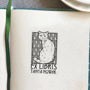 Chat élégant et mignon dans un style ART DECO. Tampon de livre en bois personnalisé Ex Libris. Tampon pour ex-libris. Cadeau de Noël de style Art déco