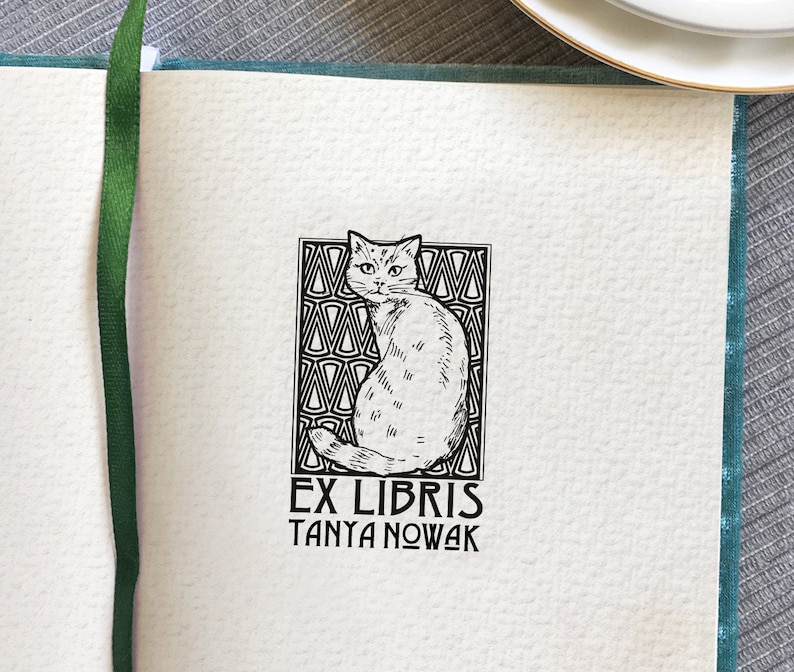 Chat élégant et mignon dans un style ART DECO. Tampon de livre en bois personnalisé Ex Libris. Tampon pour ex-libris. Cadeau de Noël de style Art déco image 1