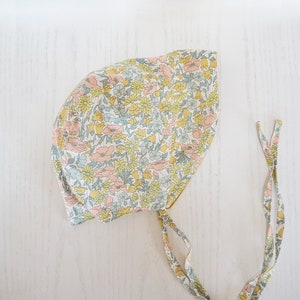 Baby Bonnet, Baby Girl Sunhat, Baby Linen Bonnet, Baby Sun Bonnet, Baby flower bonnet, Linen Sunhat, Off white, Mustard, Dusty pink