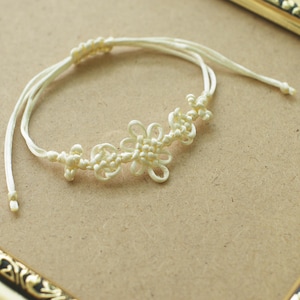 Korean knot bracelet White satin cord knotting bracelet