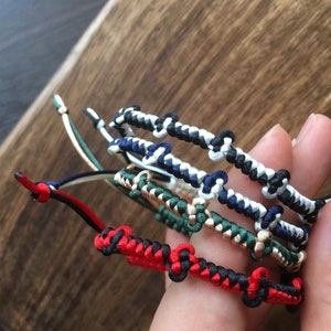 Friendship bracelet / Delight and sincerely Heart / Korean knot bracelet maedup Satin cord macrame
